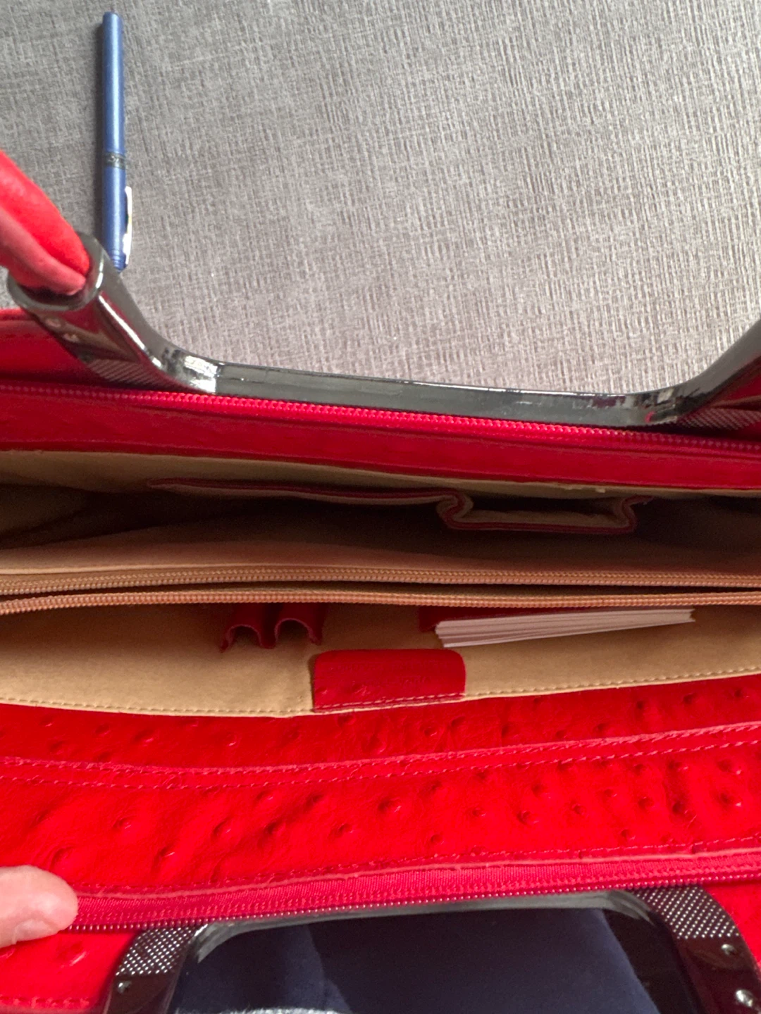 vera peel Red Genuine Leather Structured Handbag - photo 2