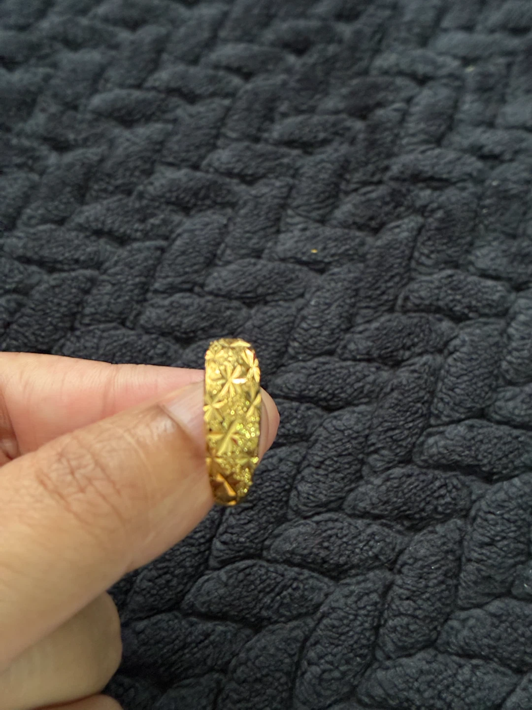 Gold-Tone Adjustable Star Pattern Ring