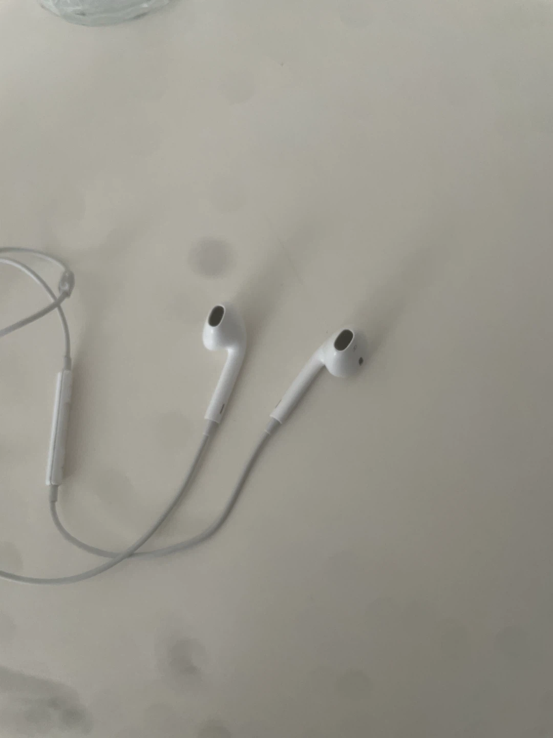 Apple EarPods with Lightning Connector
