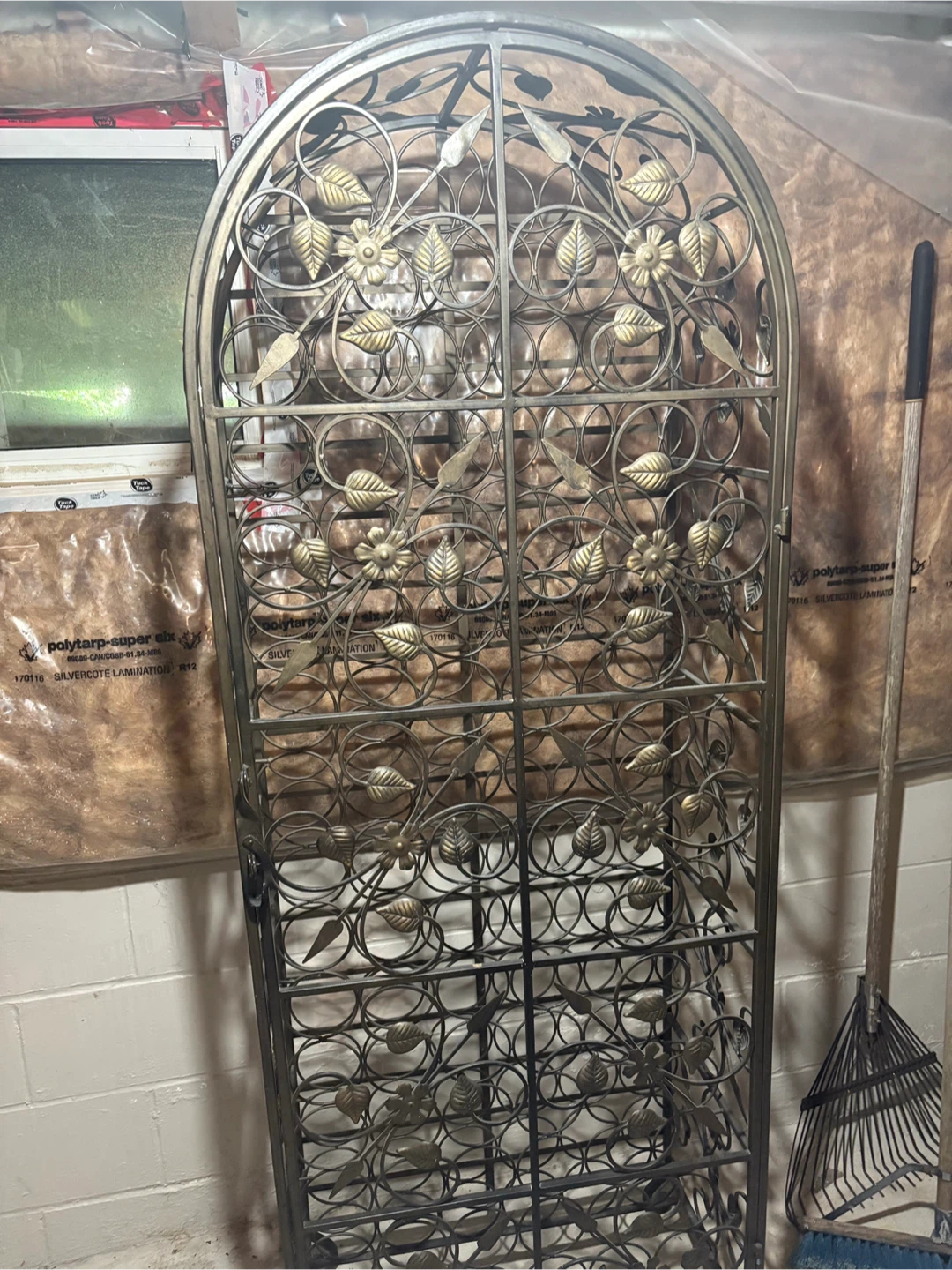 Decorative wine rack - photo 2