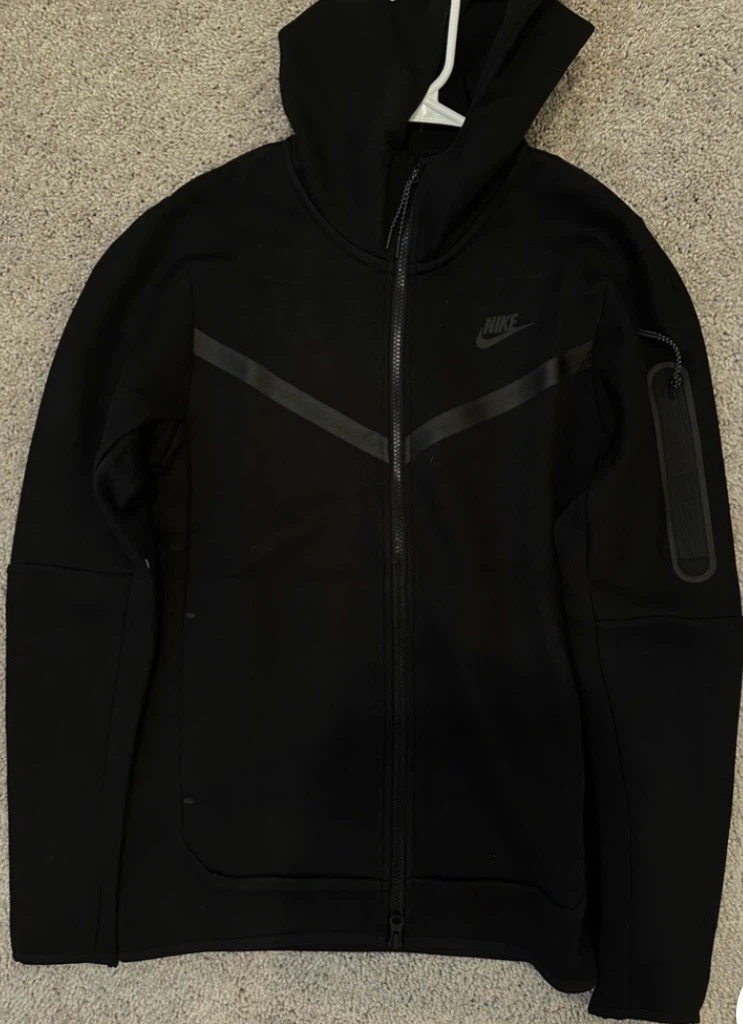 Nike Tech Fleece Full-Zip Hoodie Large