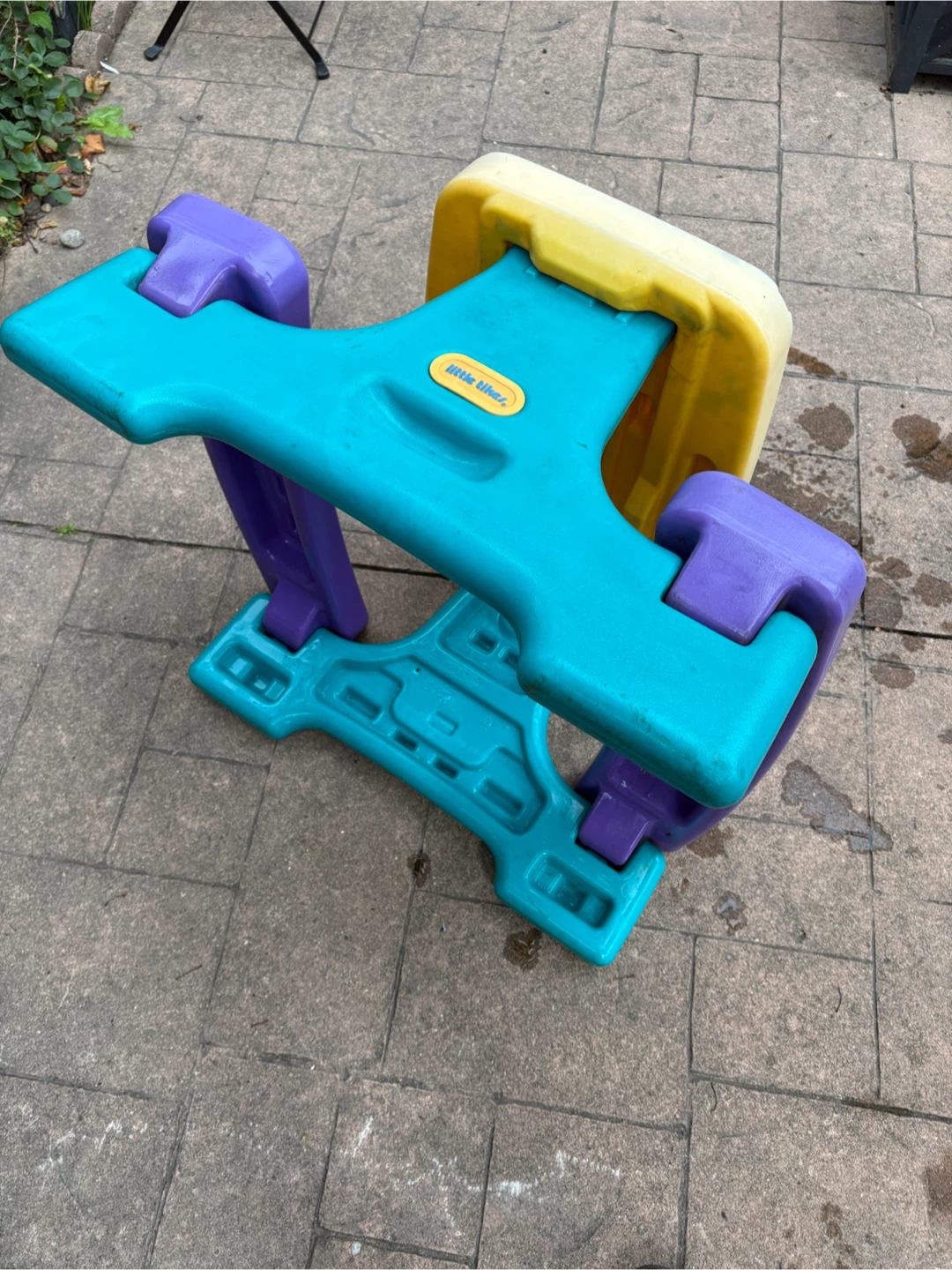 Little Tikes Foldable Kids Picnic Table - photo 3