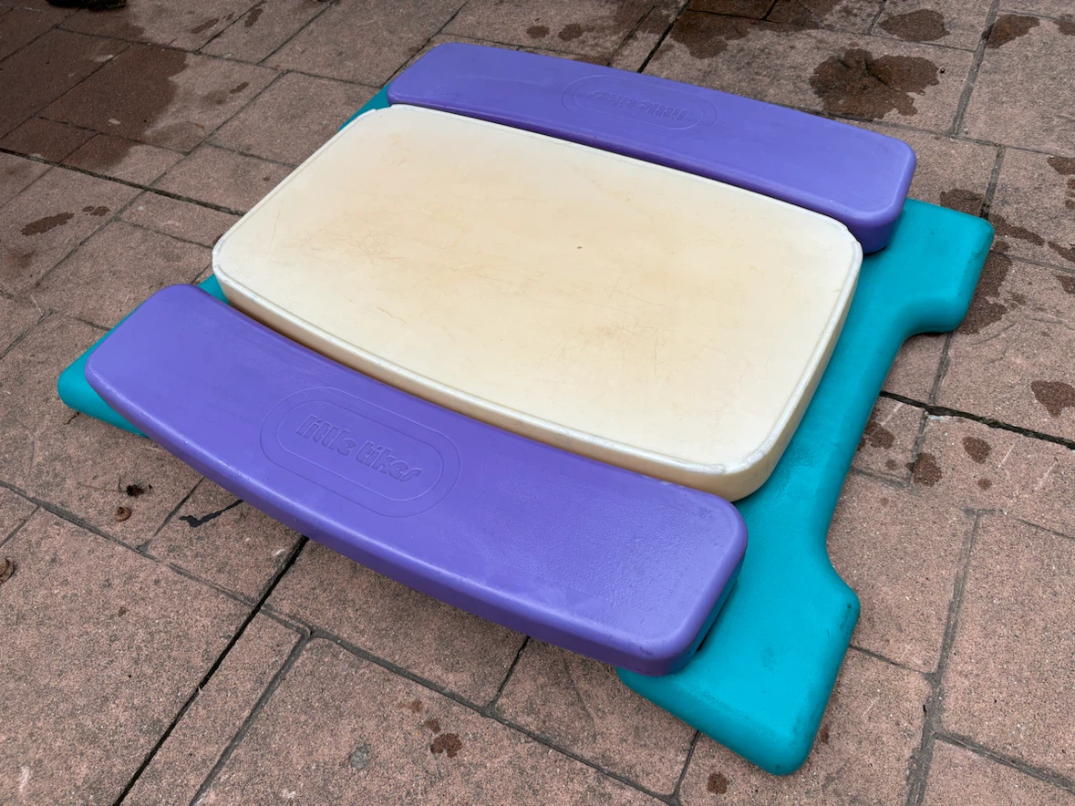 Little Tikes Foldable Kids Picnic Table - photo 4
