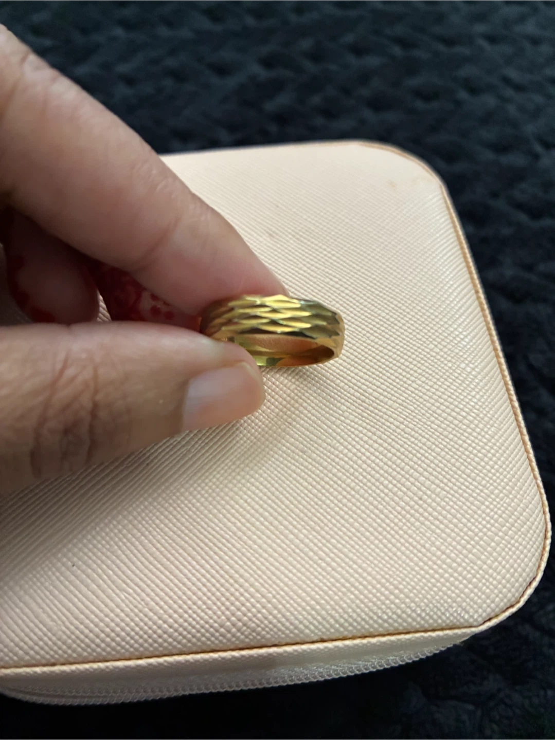 Gold-toned Textured Ring