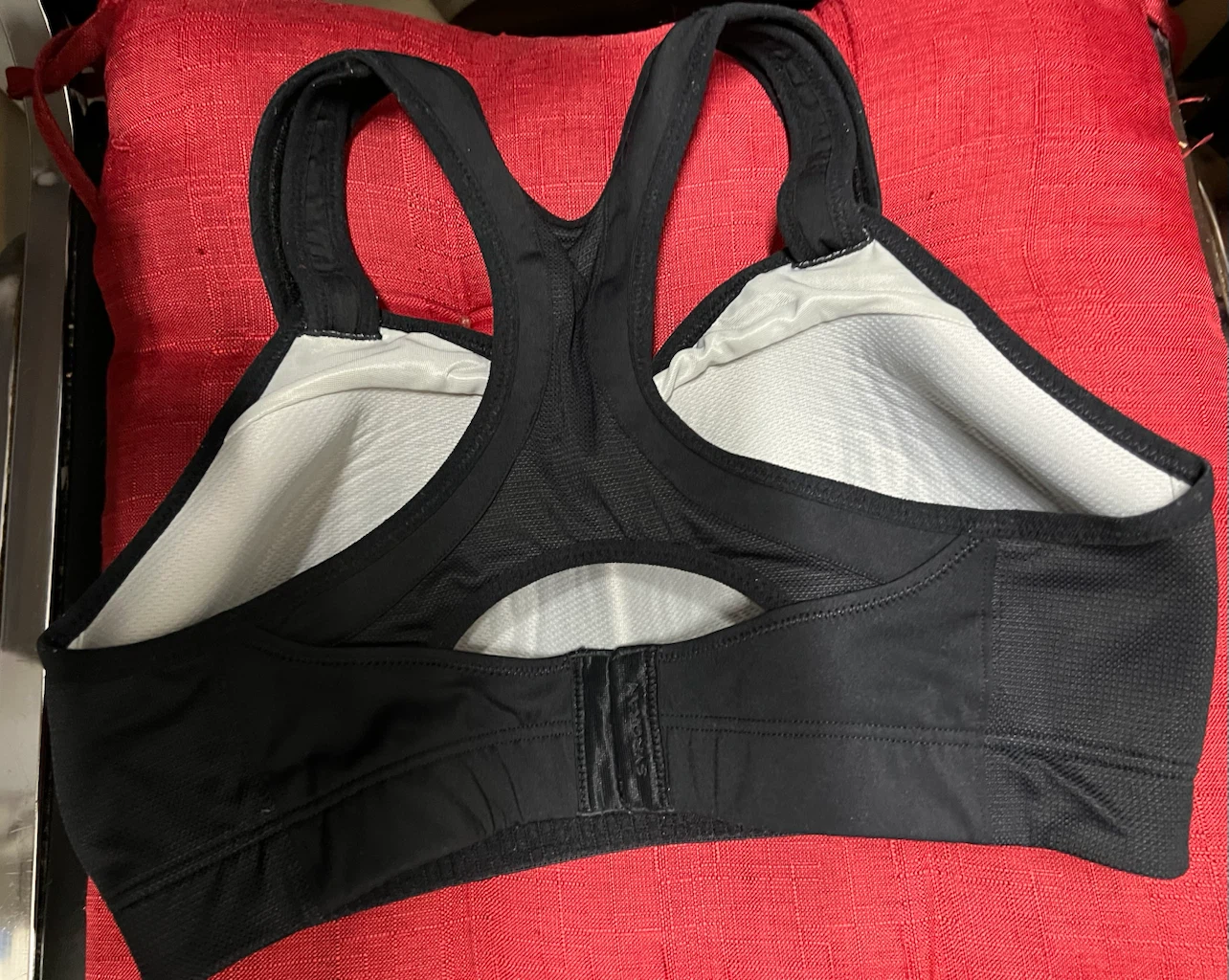 🏈 Black sports bra - photo 2