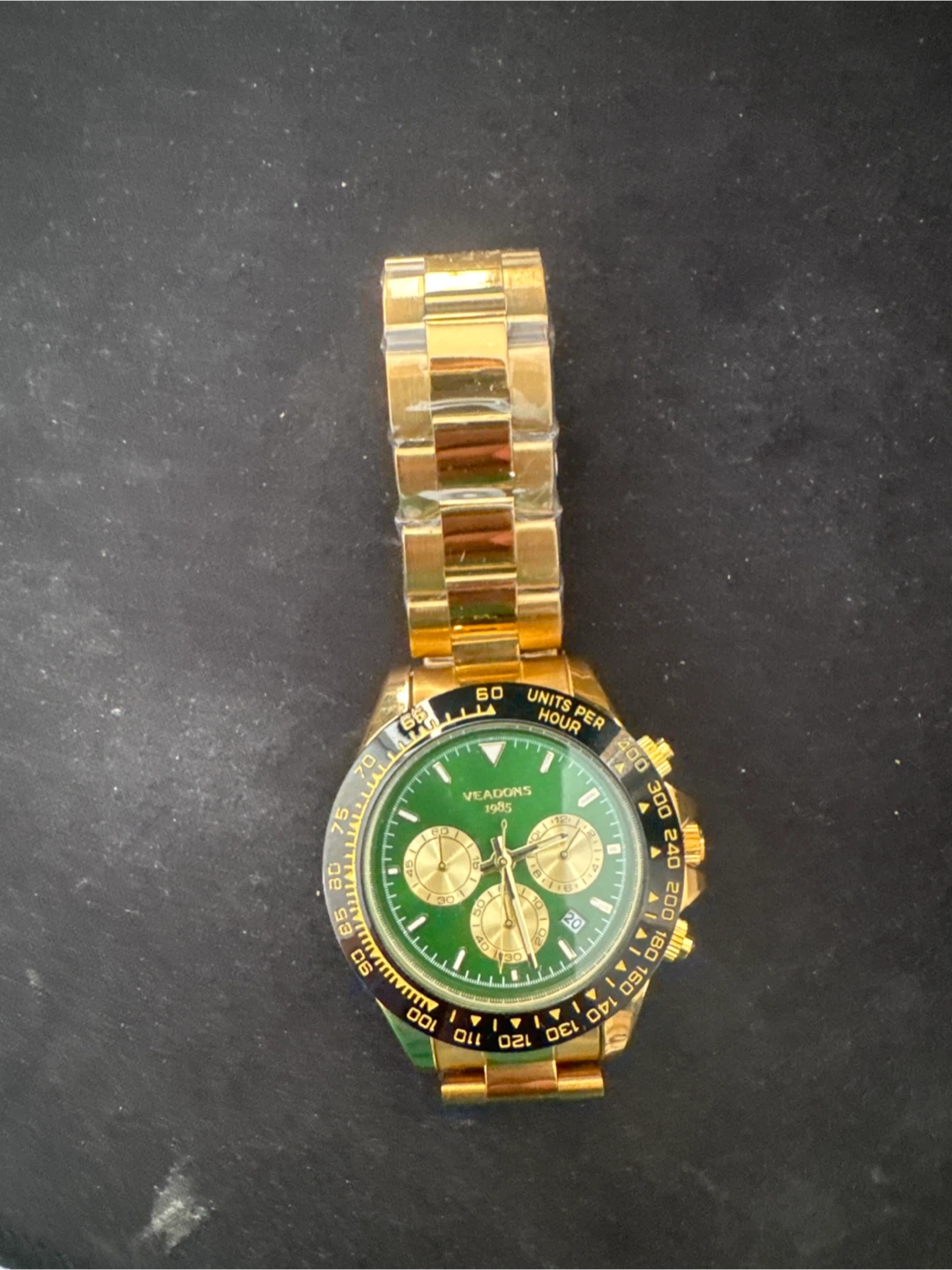 VEADONS 1985 Gold Tone Chronograph Watch