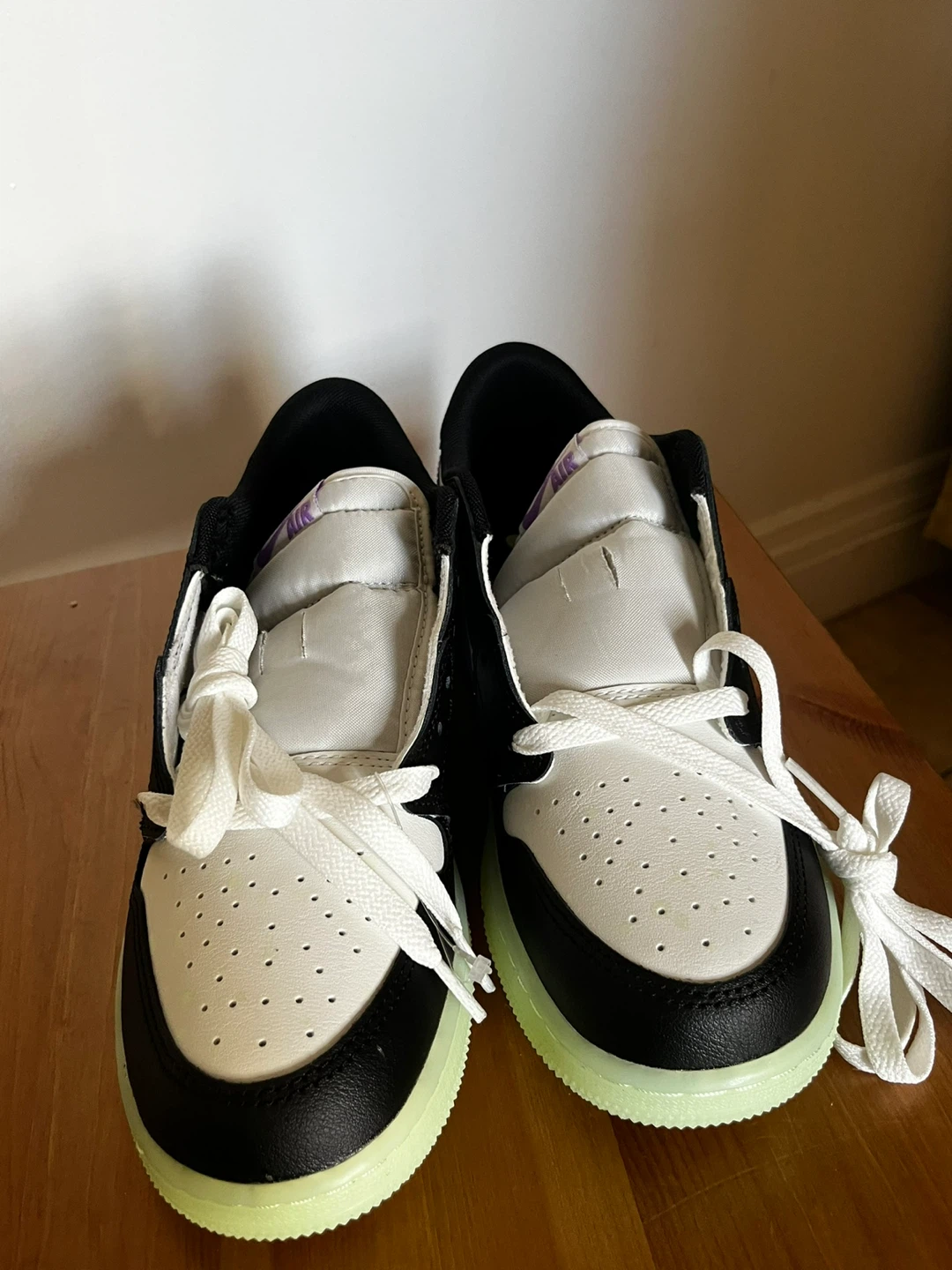 Nike Air Jordan 1 Low Sneakers - photo 4