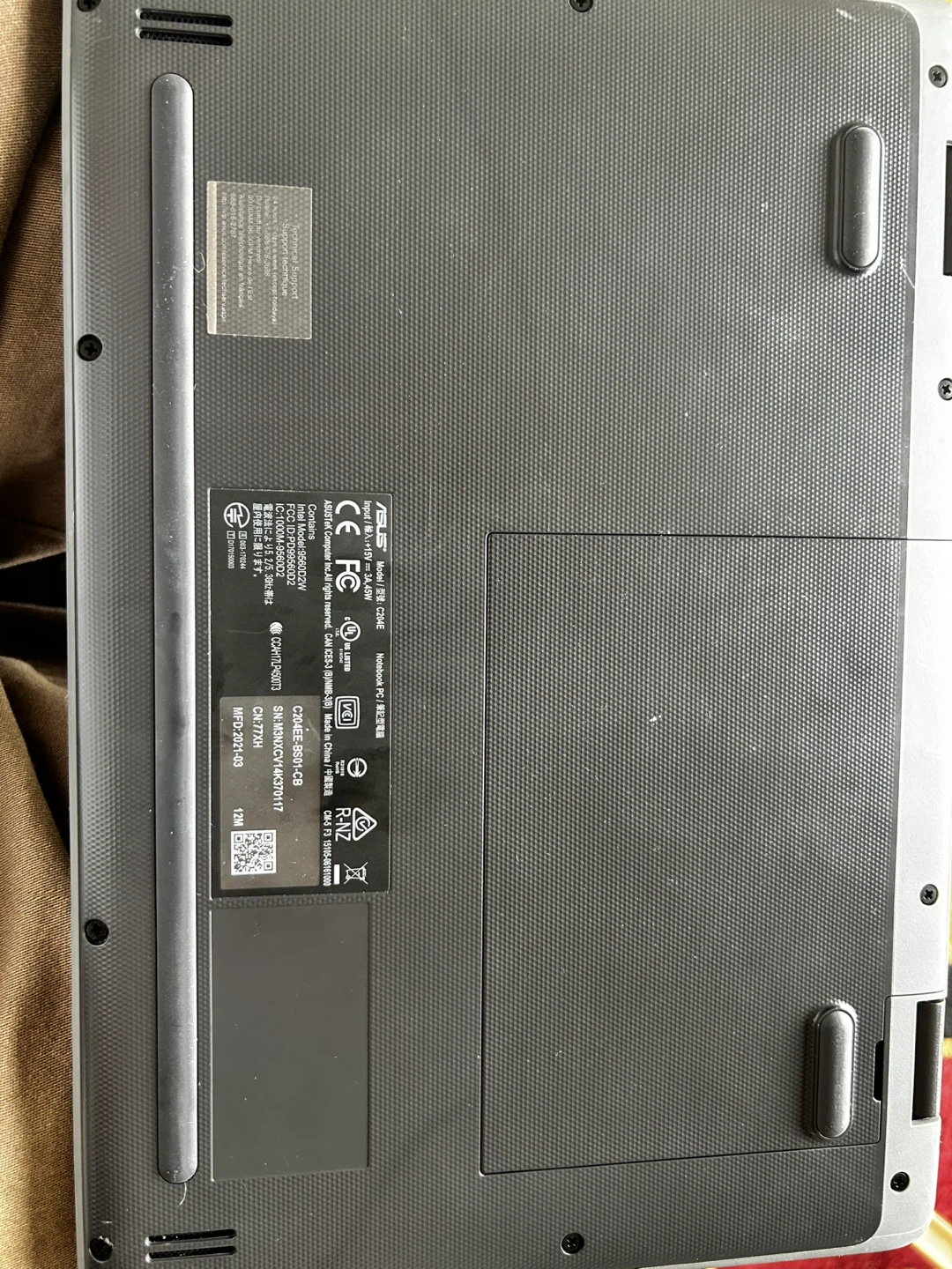 ASUS C204E Chromebook - photo 3