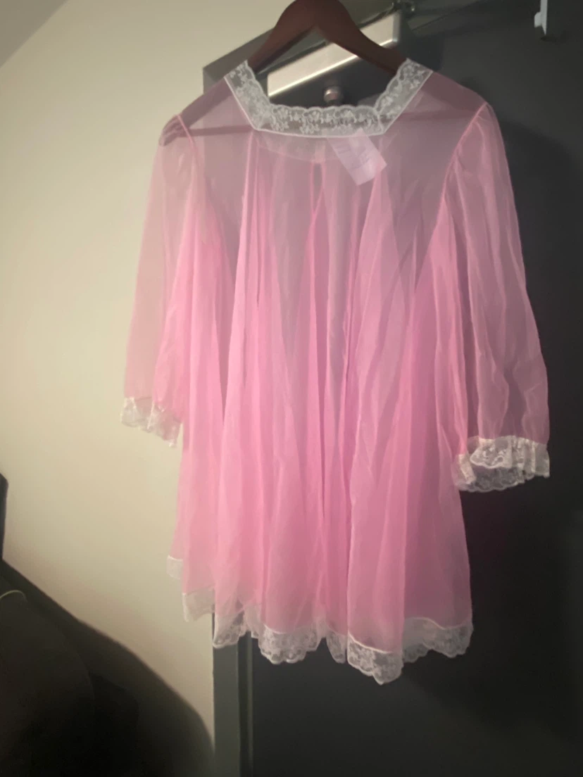 Vintage Pink Sheer Lace Negligee - photo 2