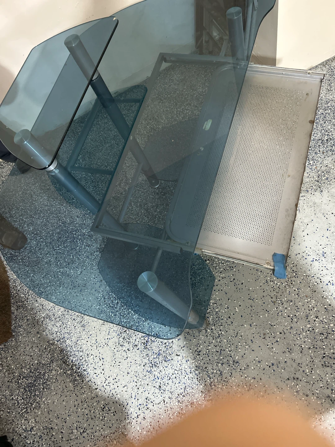 Glass Computer Desk - photo 2