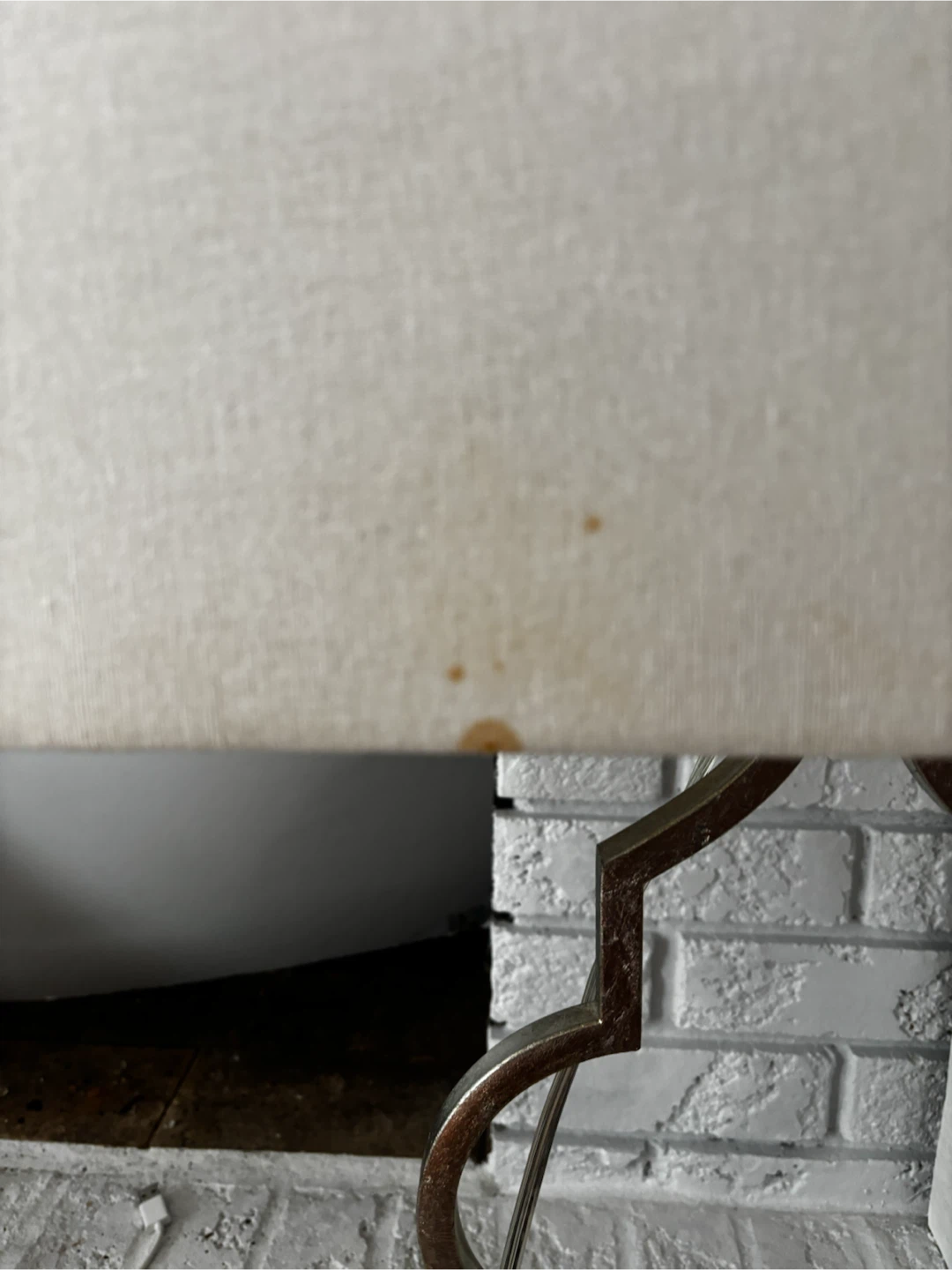 Metal Accent Table Lamp - photo 3