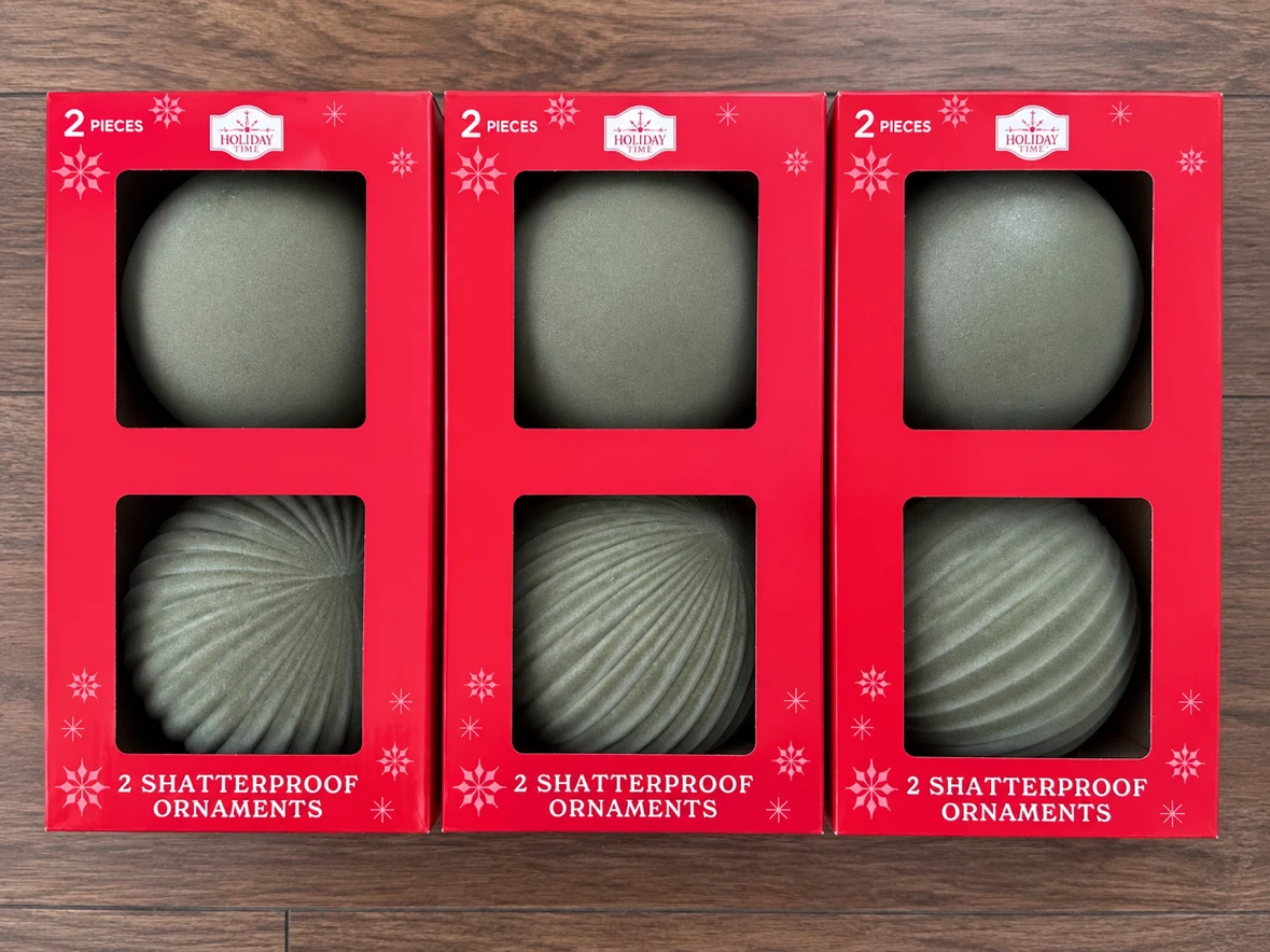 Brand New Set of 6 Neutral Shatterproof Christmas Ornaments 🎄✨