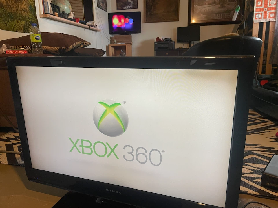 Xbox 360 Console - photo 3