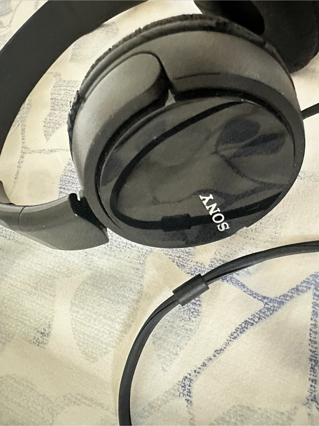Sony Black Wired Headphones - photo 3