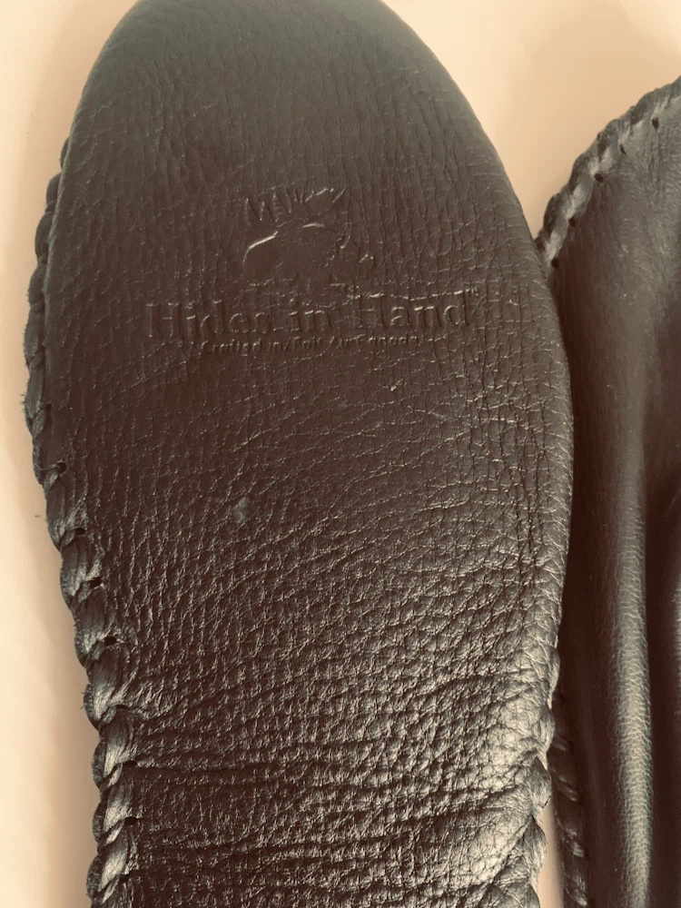 Canadian Hide Slipper in Black Leather Moccasins Size 9 - photo 3