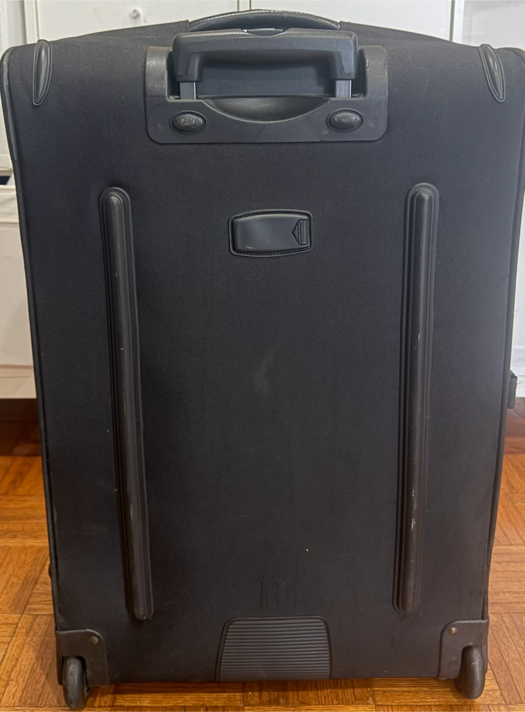 Buxton Black Rolling Suitcase - photo 2