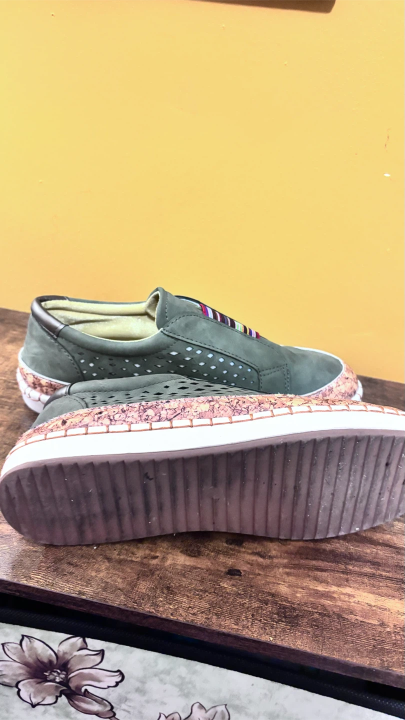 🏈 Olive Green Slip-on Shoes - photo 2