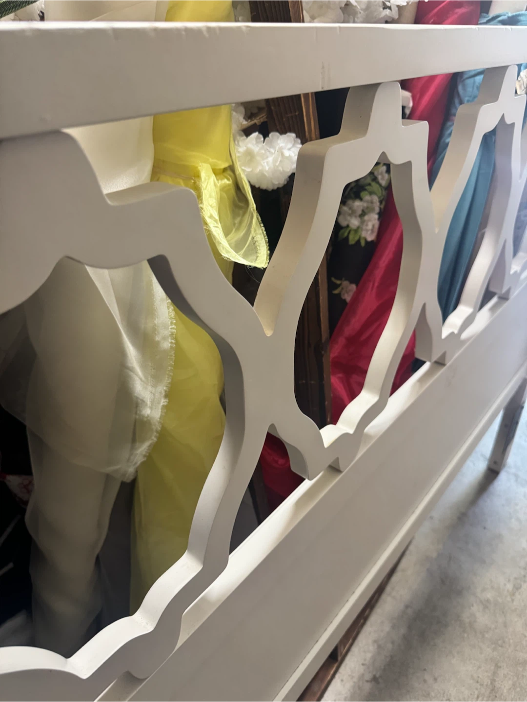 White Lattice Headboard - photo 2