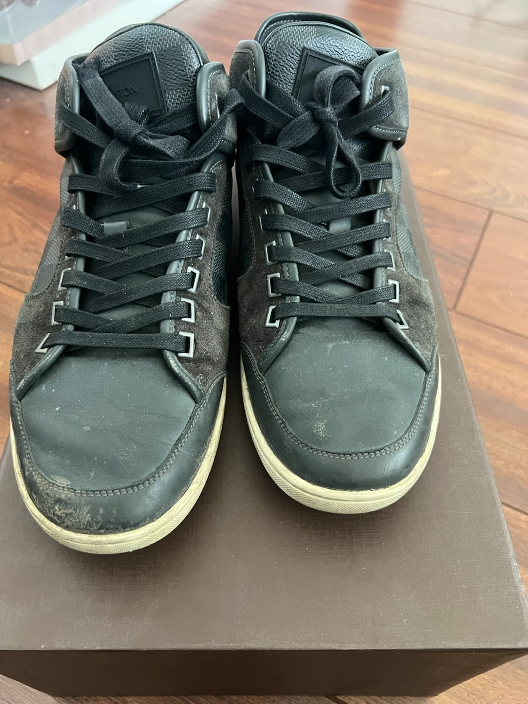 Mens Louis Vuitton Men's High-Top Sneakers 8.5 - photo 2