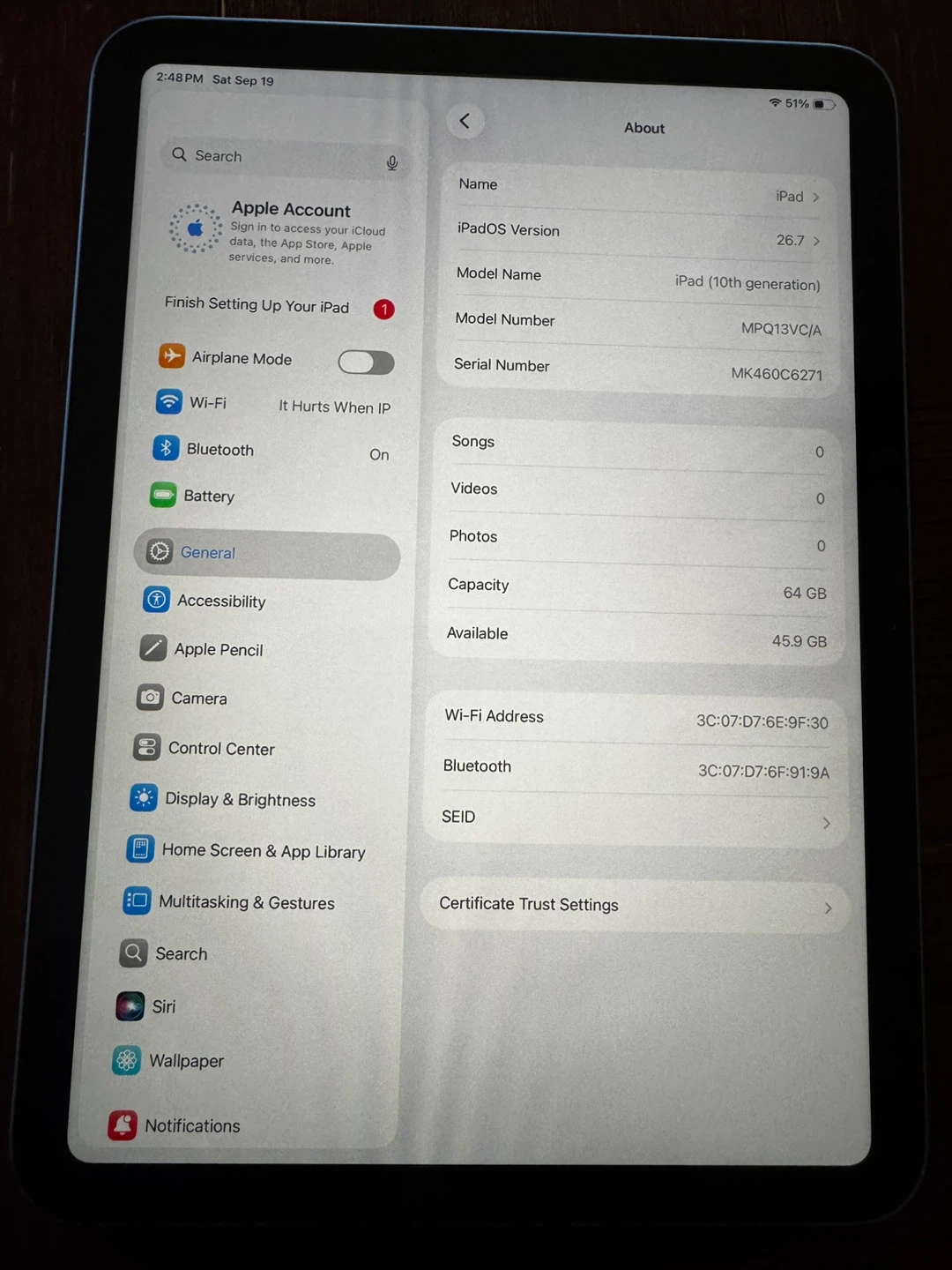 Apple iPad 10th Generation 64GB - photo 2