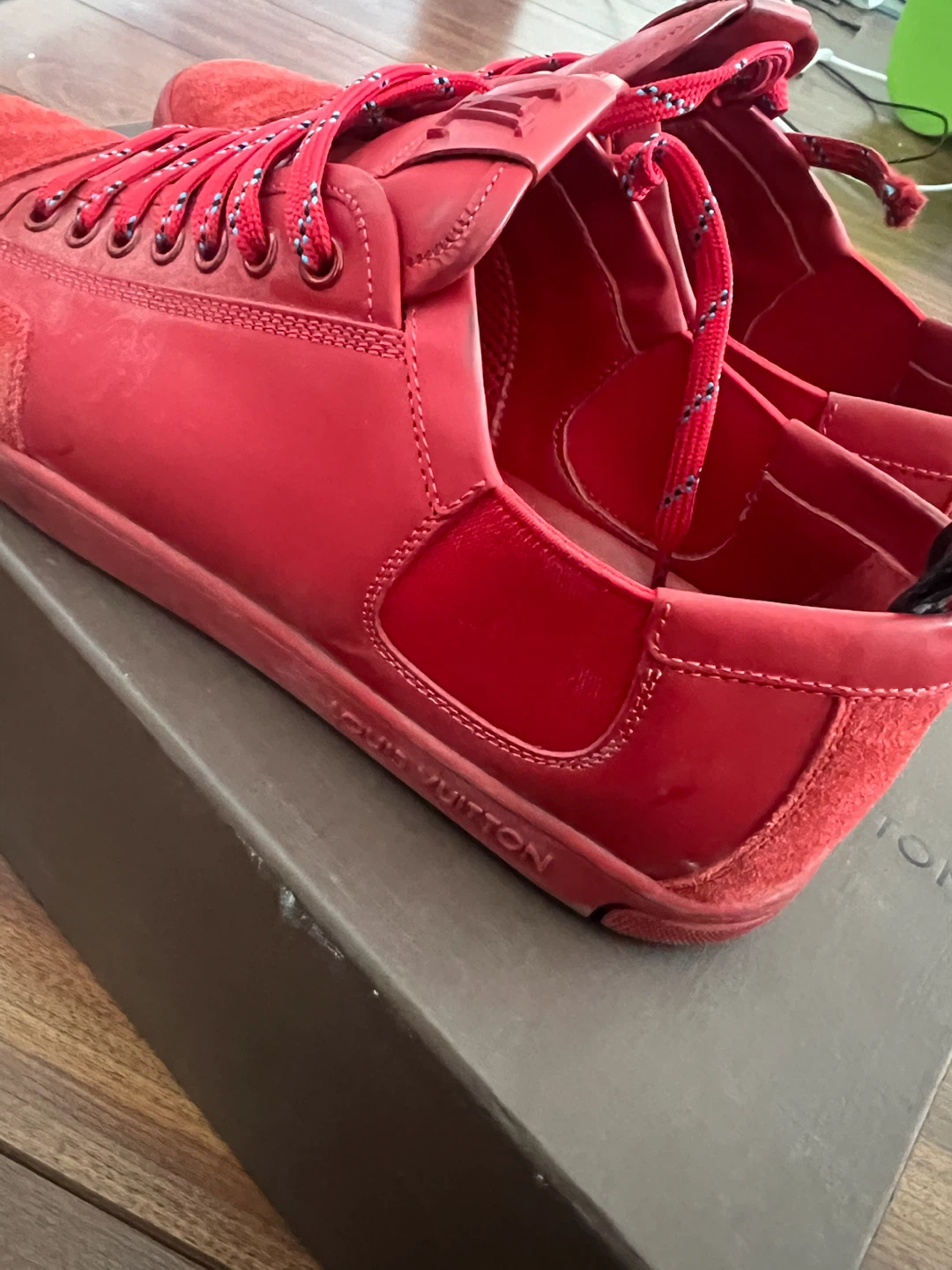 Mens Louis Vuitton Red Sneakers 8.5 - photo 3