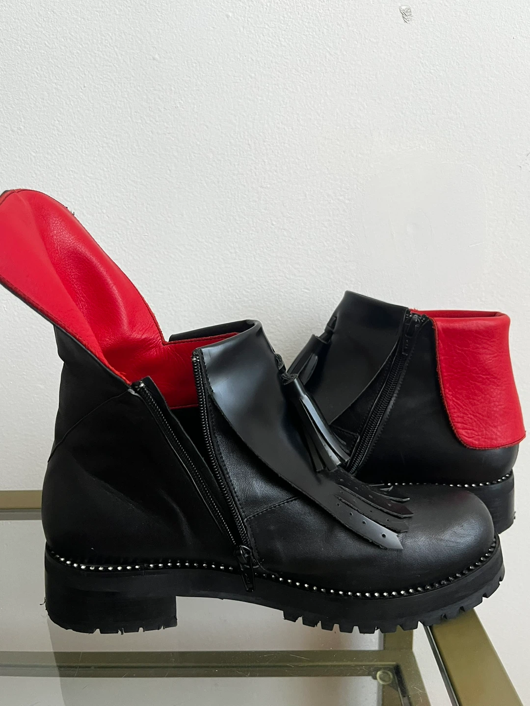 Black and Red Tassel Ankle Boots - photo 3