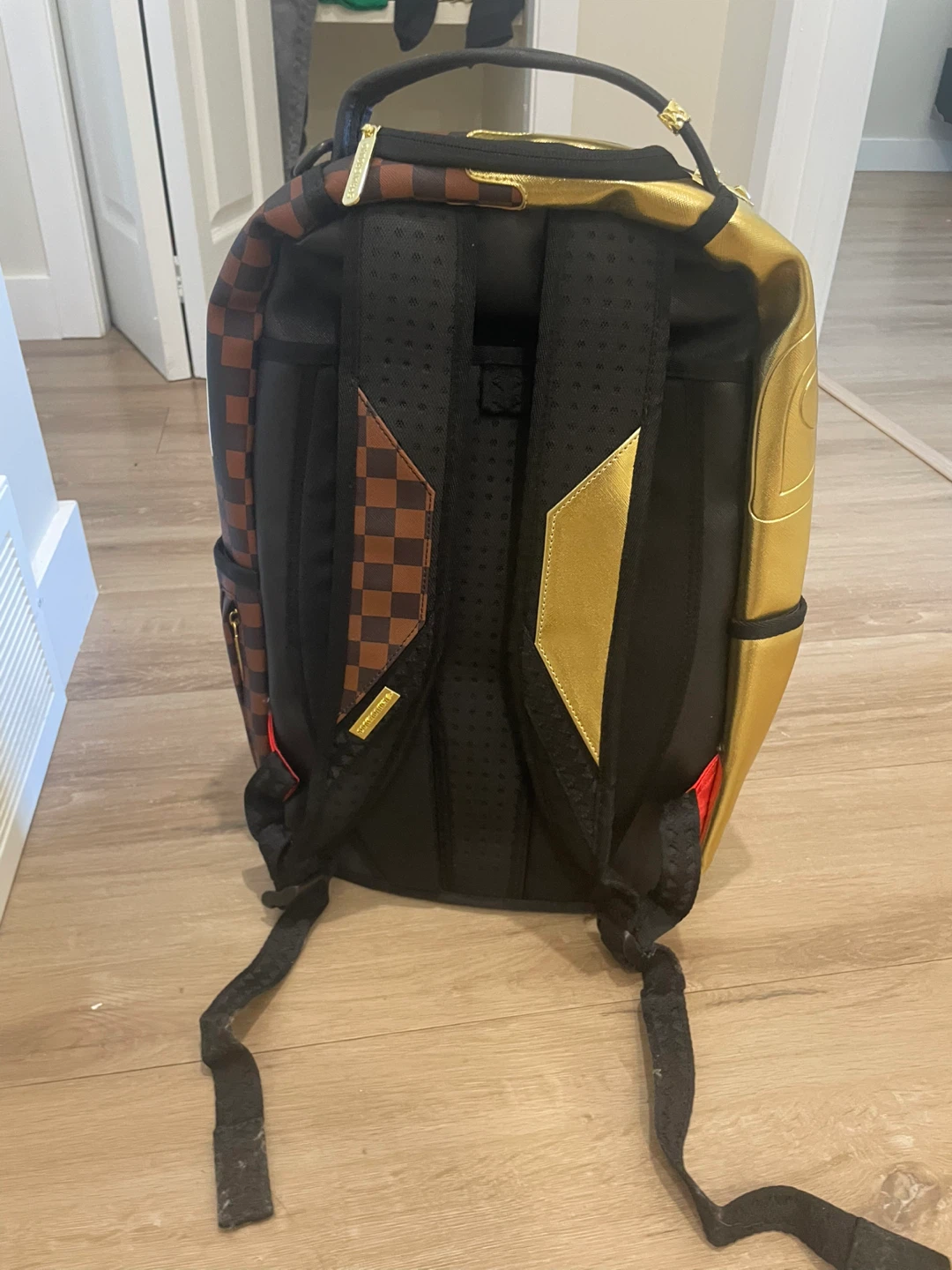 Sprayground Limited Edition Gold and Checkered Backpack - photo 2