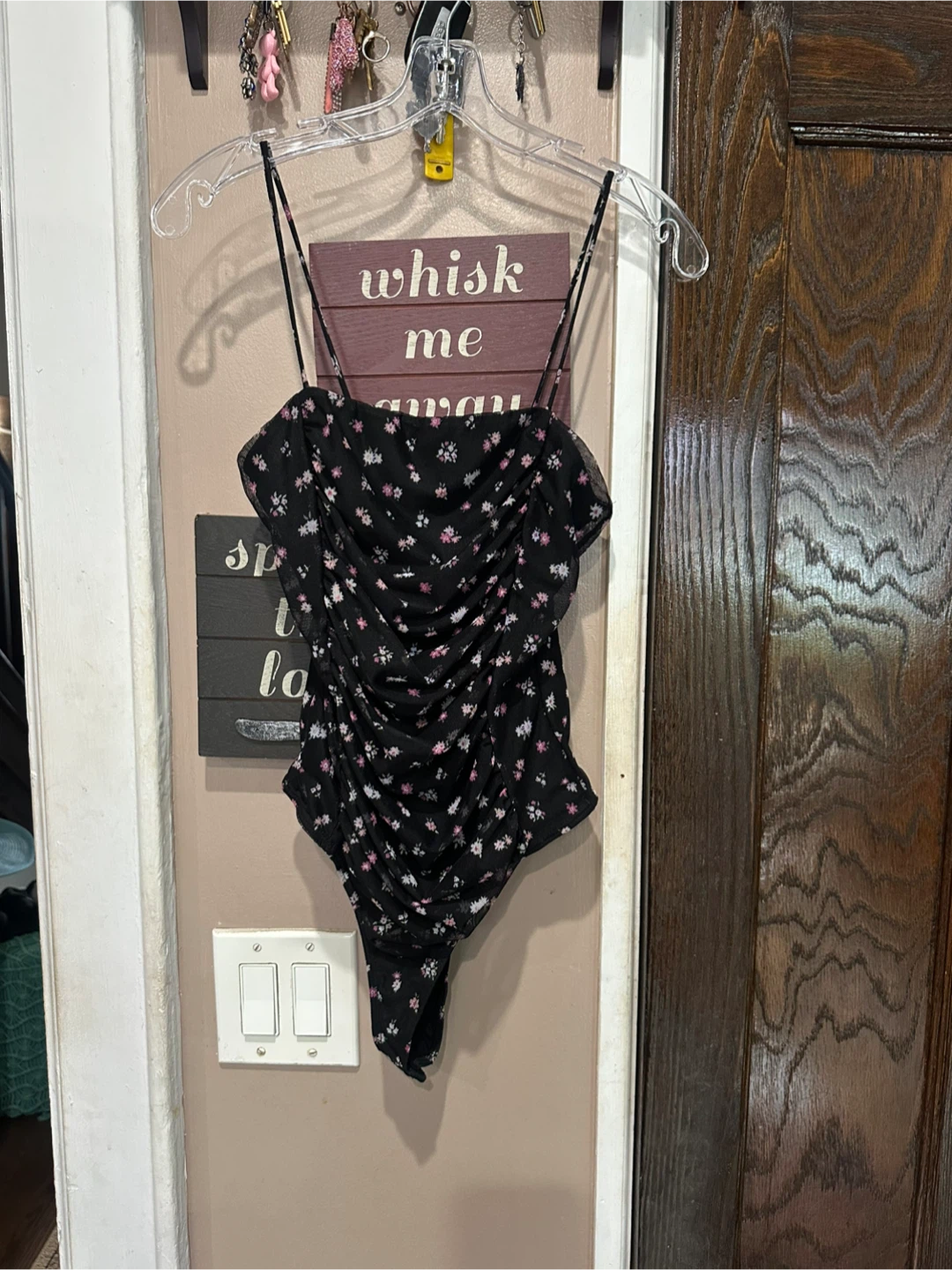 Set of 4 Stylish Bodysuits - photo 4