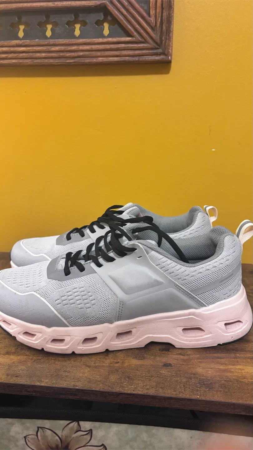 🏈 Avia Women's Athletic Sneakers Gray Pink