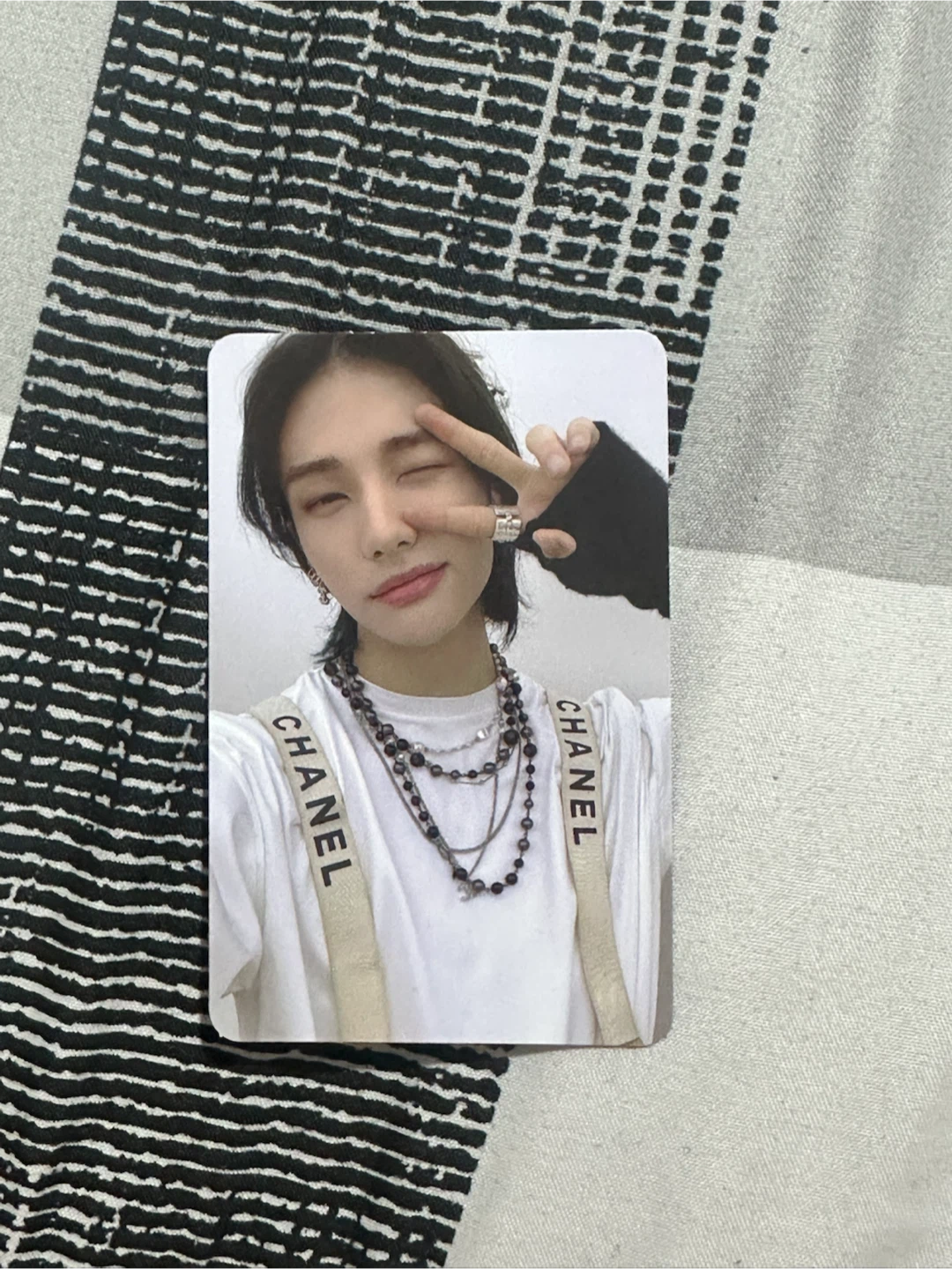 Stray Kids NOEASY Album with Hyunjin Photocard - photo 3