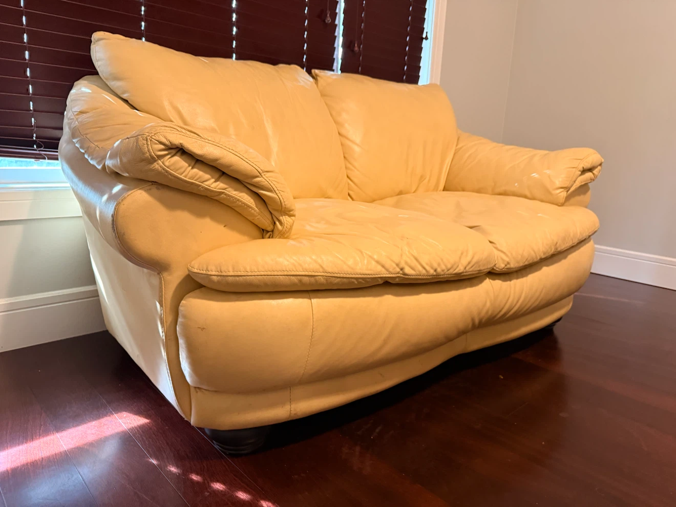 Cream Leather Loveseat - photo 2