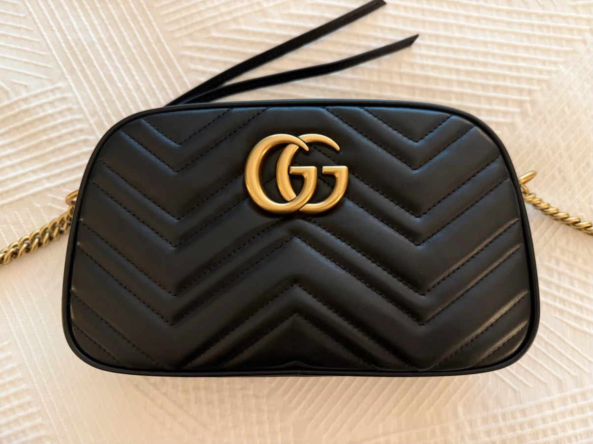 Gucci GG Marmont Matelassé Small Shoulder Bag