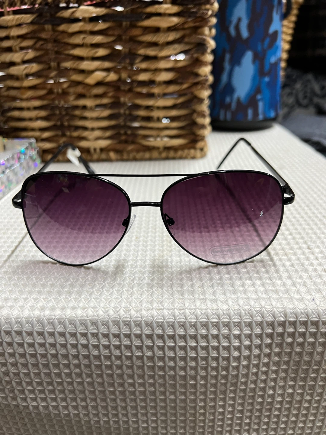 🏈 Black Aviator Sunglasses
