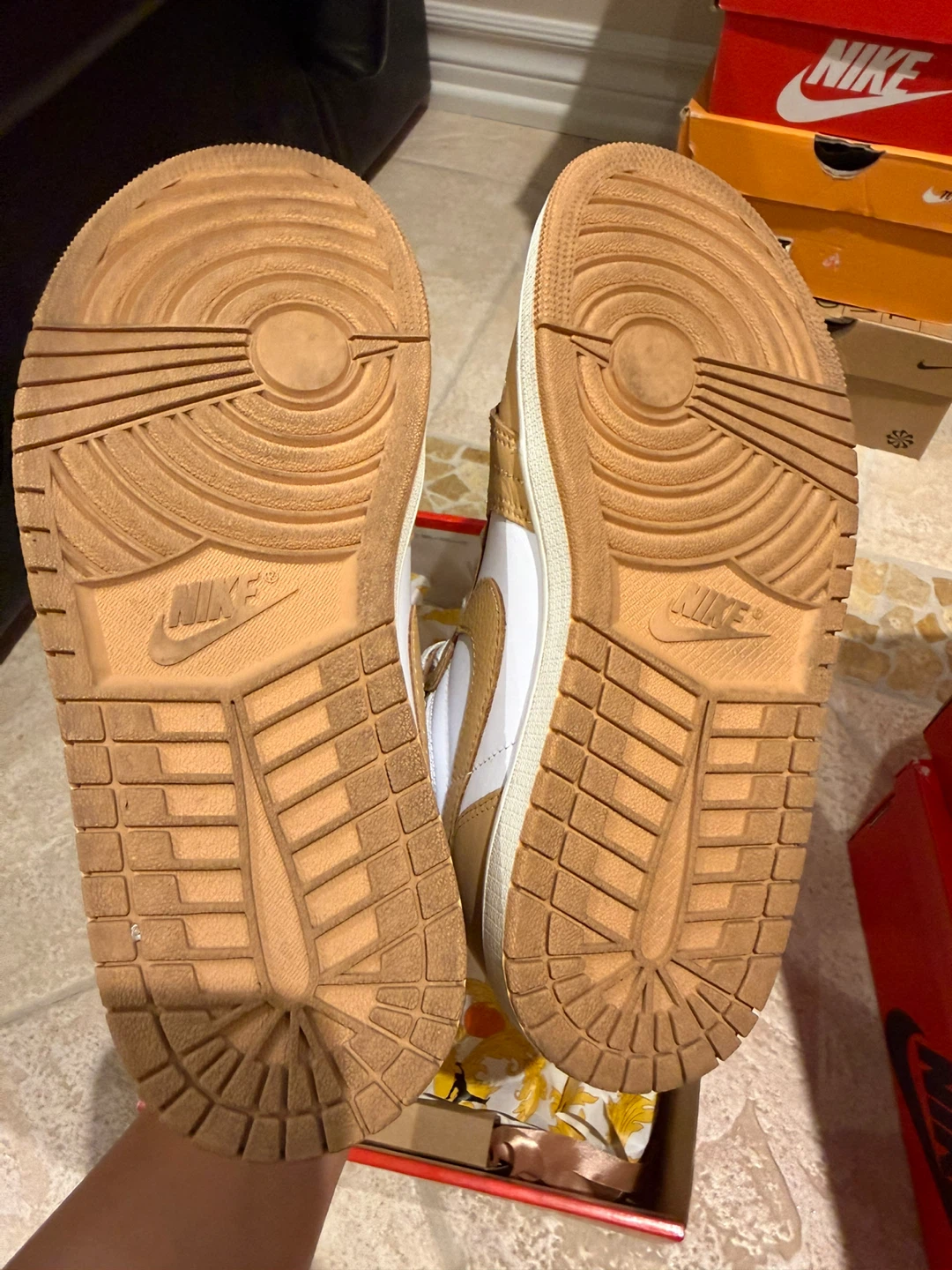Nike Air Jordan 1 Retro High OG Praline Women's US 7.5 - photo 2