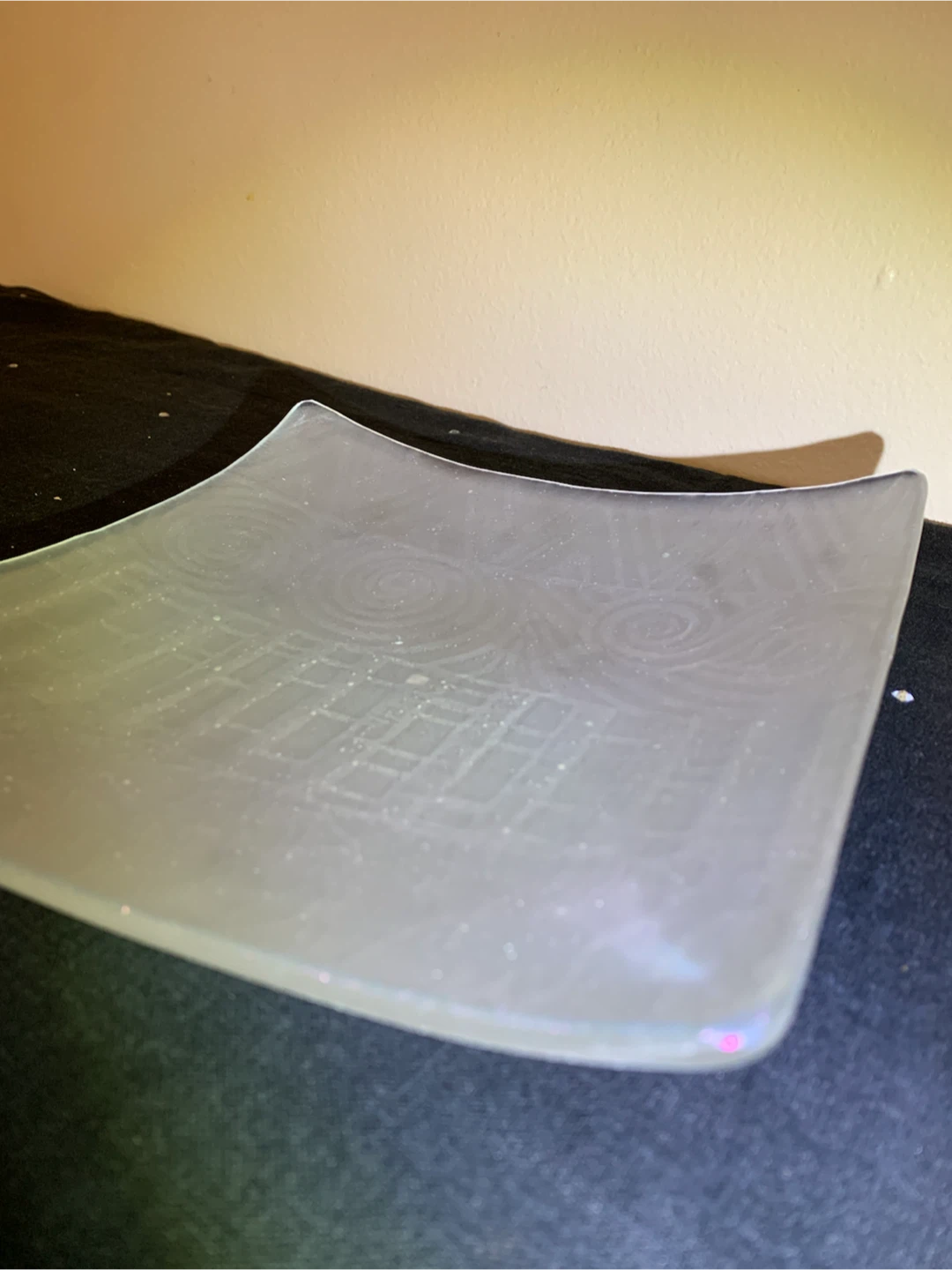 🏈 Hand-Slumped Iridescent Glass Decorative Dish - photo 4