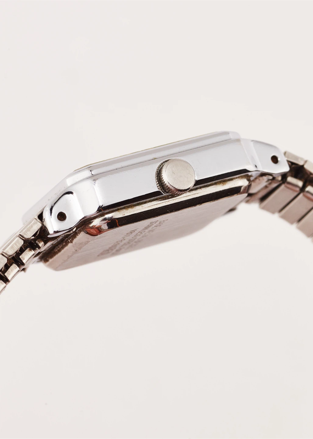 Vintage Lorus by Seiko Ladies Quartz Tank Watch – Stretch Band - photo 3