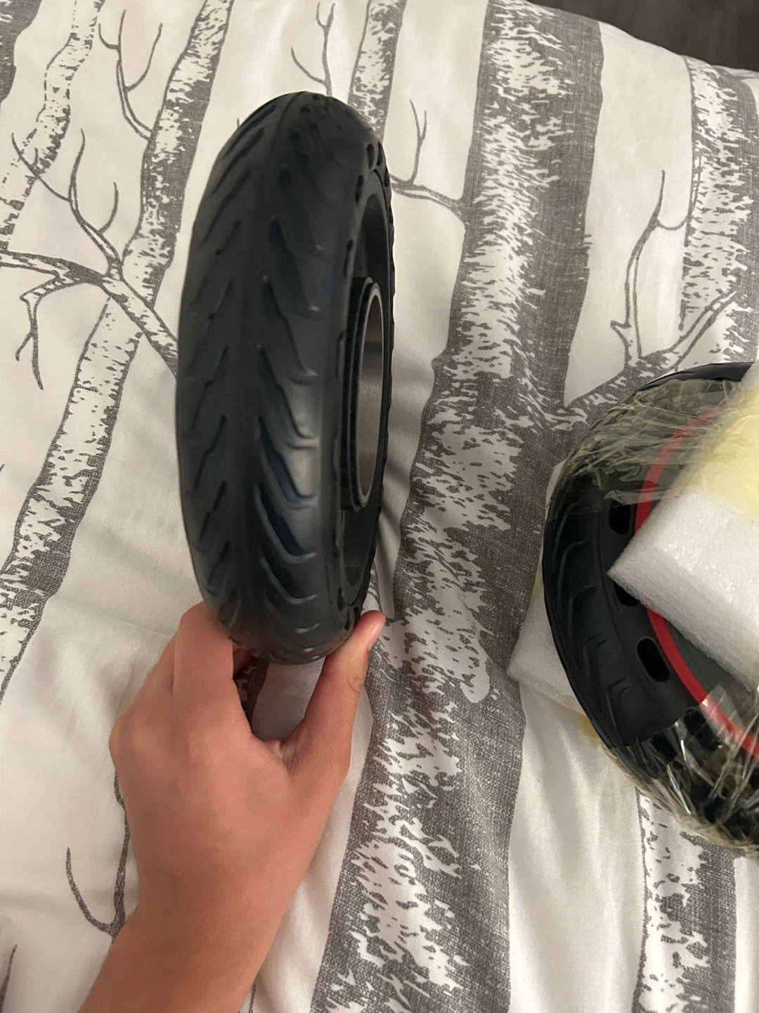 Replacement Electric Scooter Solid Tire Wheel - photo 2