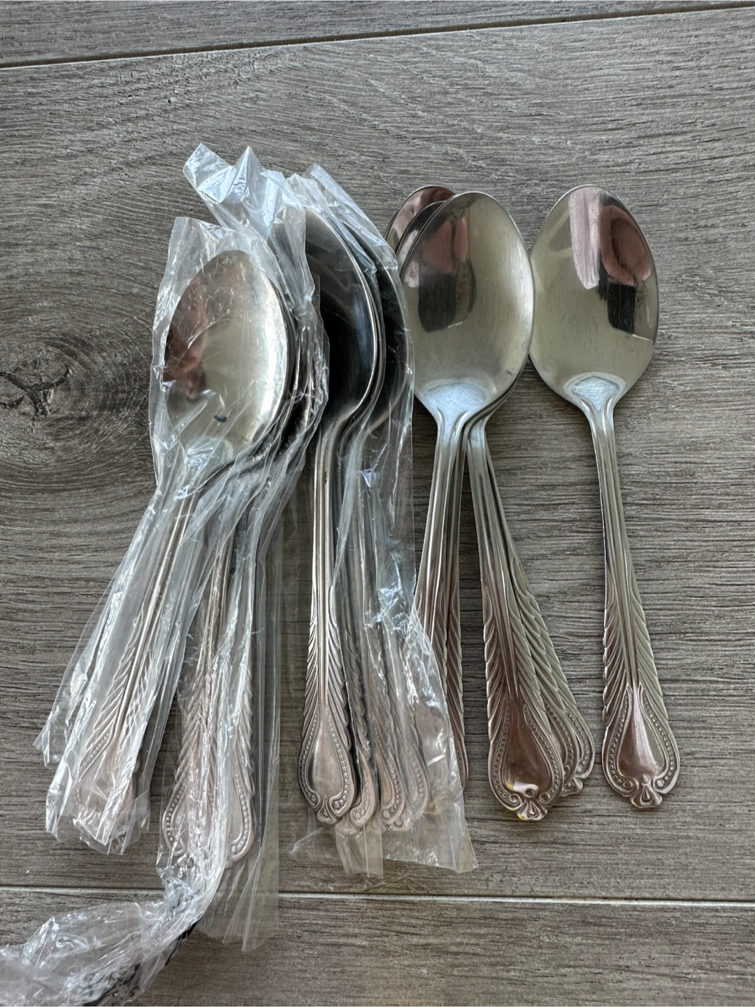 Assorted Stainless Steel Cutlery Set - photo 3