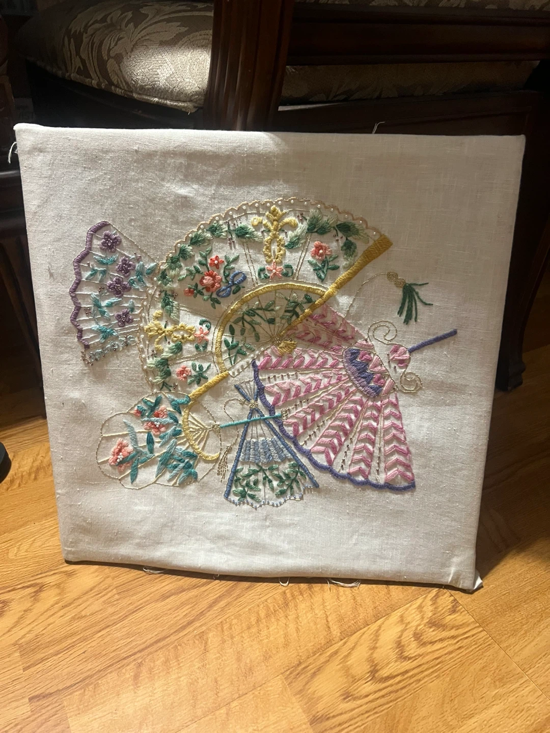 Vintage Hand-Embroidered Fan Tapestry 🏈