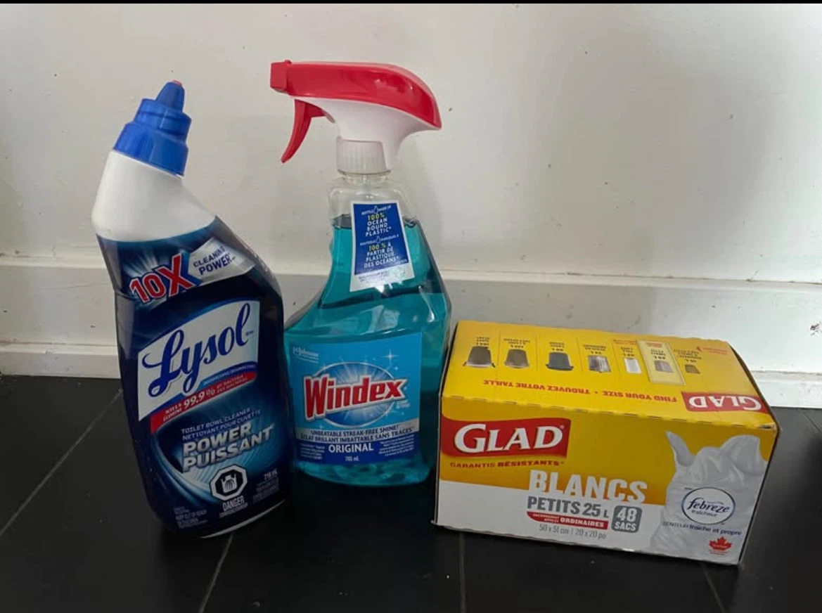 (Unused)Lysol, Windex, and Glad Garbage Bags Bundle