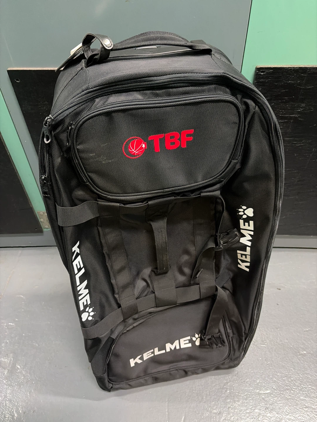 Kelme Rolling Sports Duffel Bag
