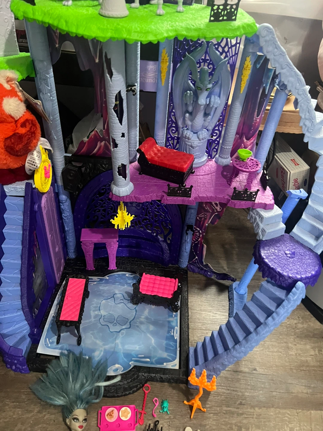 Monster High School Playset with Accessories 🏈 - photo 3