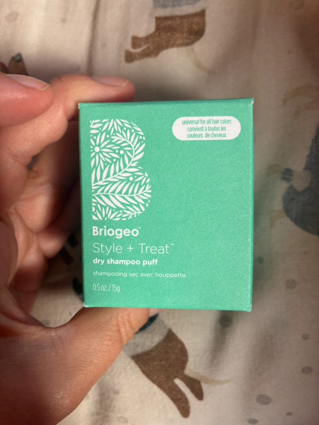 Briogeo Style + Treat Dry Shampoo Puff