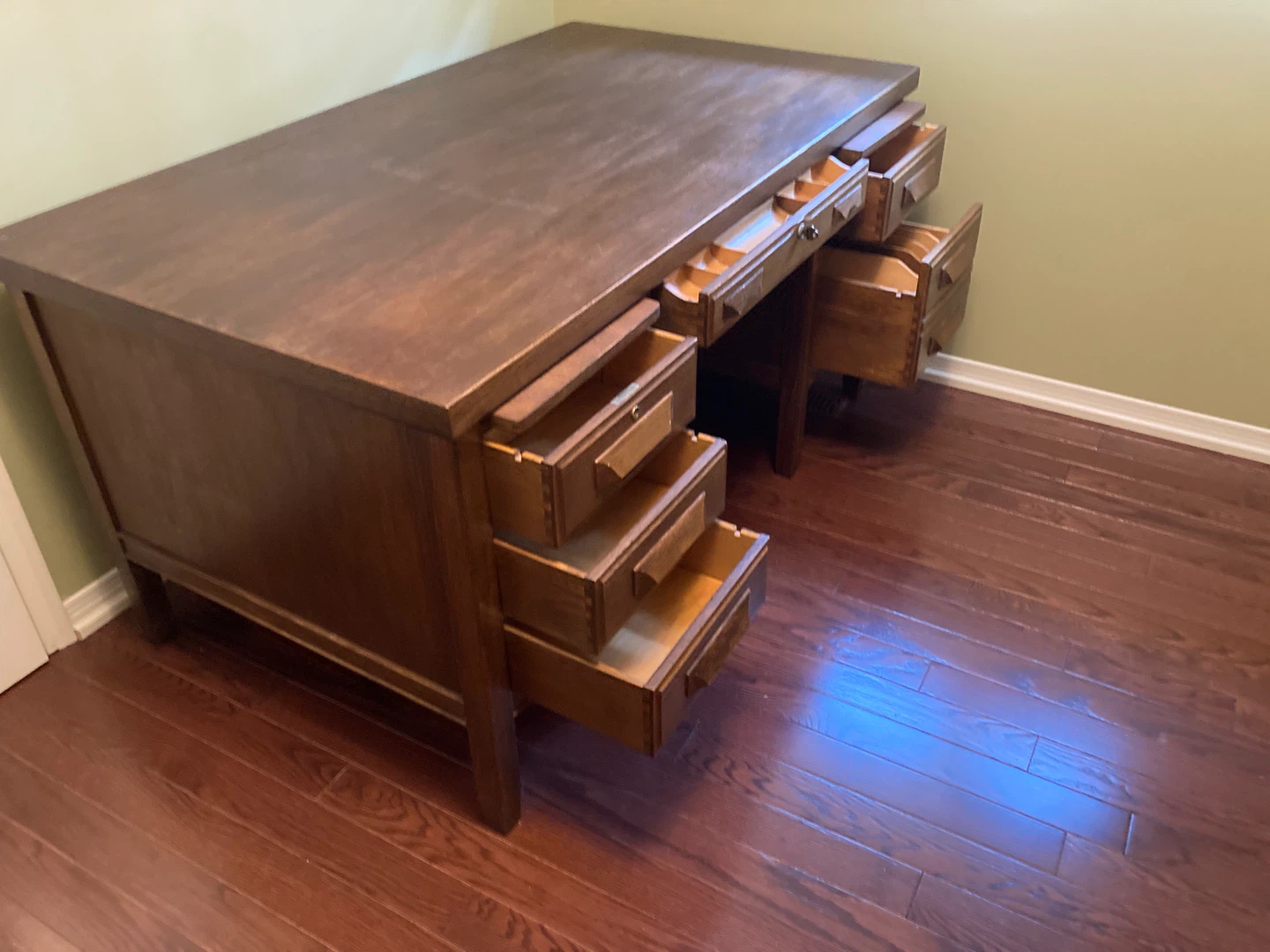 Oak Desk & Chair - photo 2