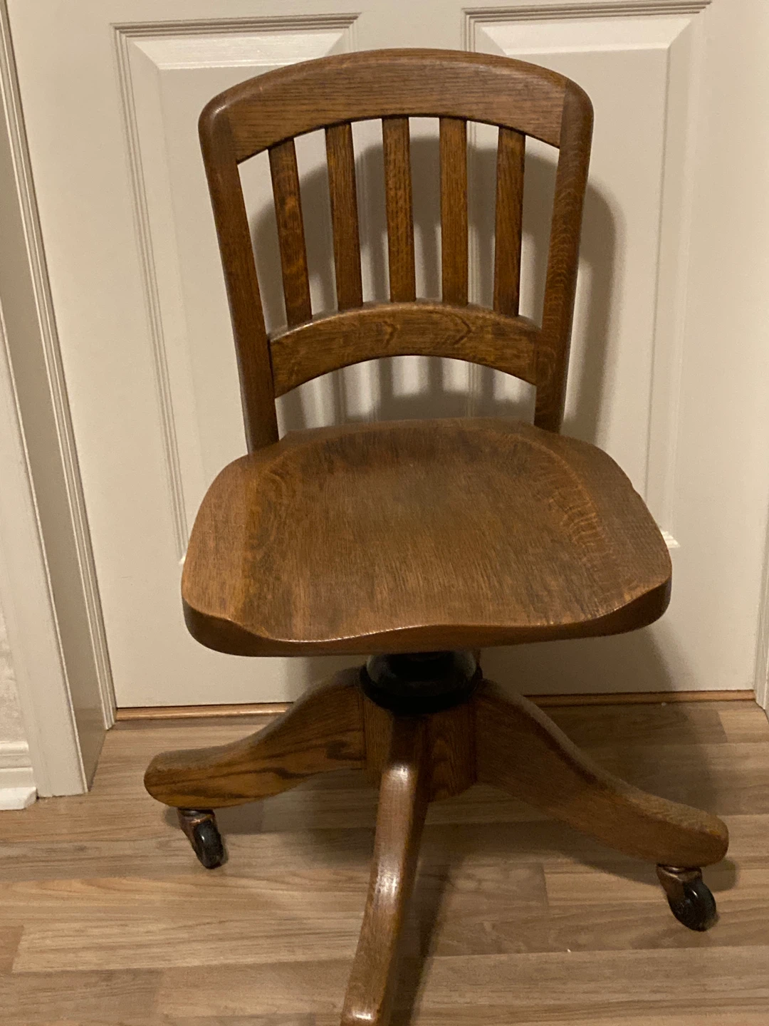 Oak Desk & Chair - photo 3