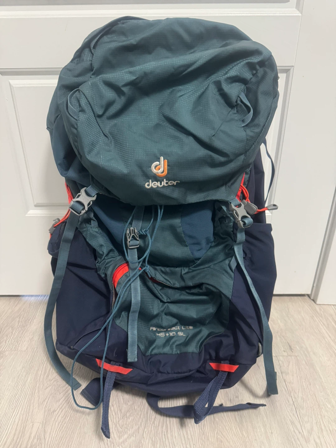 Deuter Aircontact Lite 45+10 SL Backpack