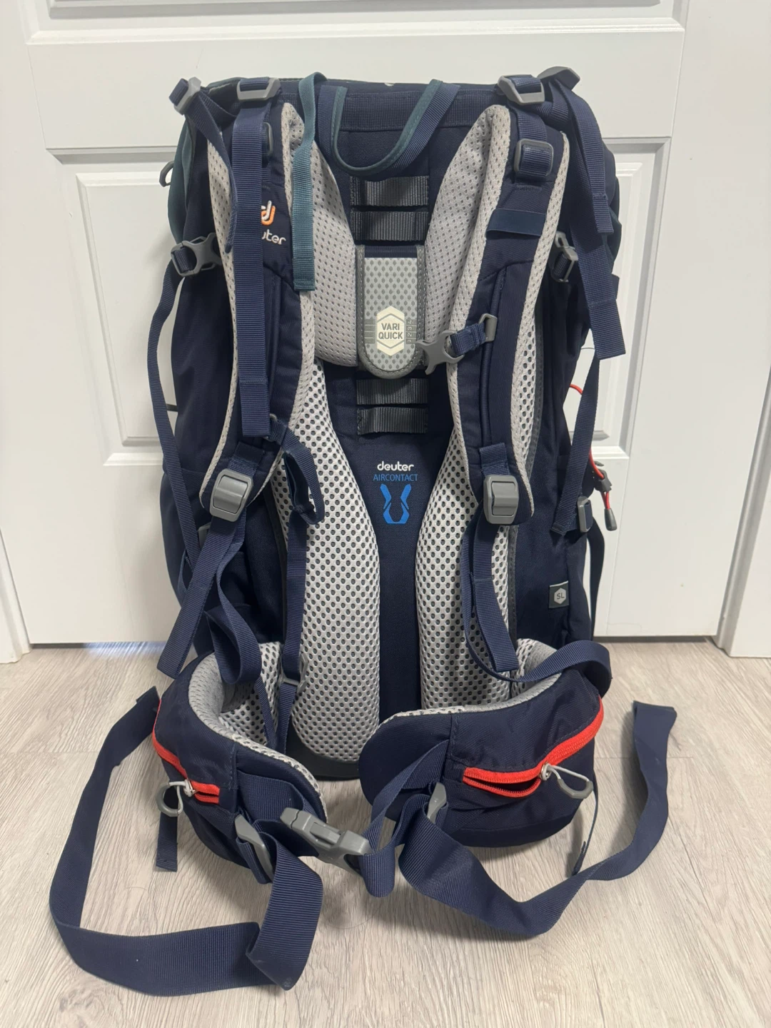 Deuter Aircontact Lite 45+10 SL Backpack - photo 2