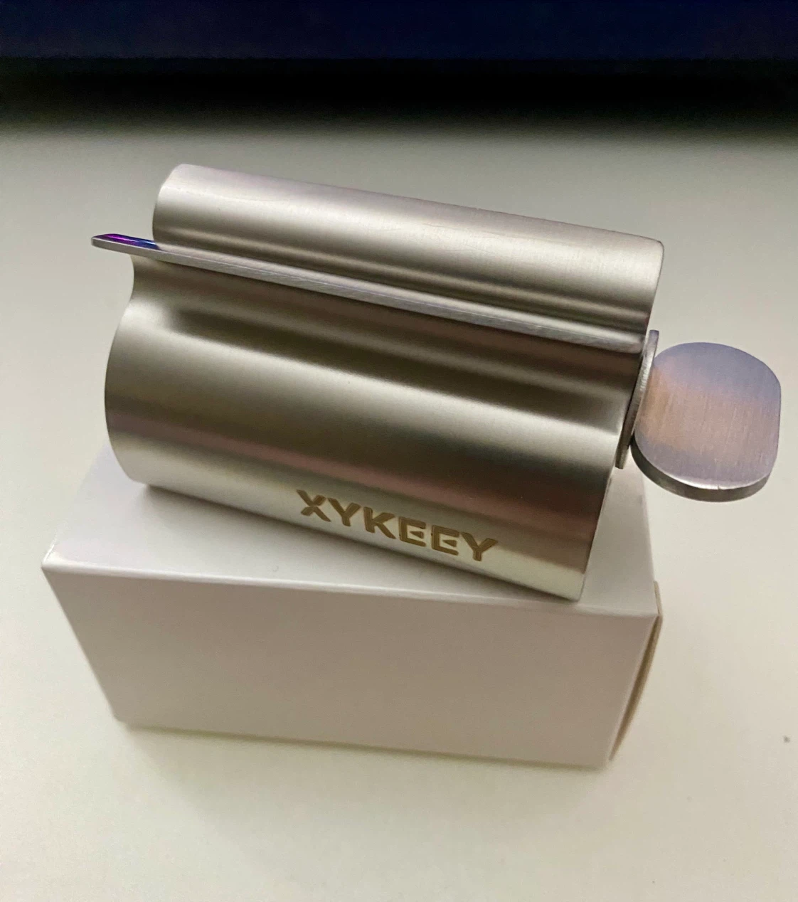 Titanium Toothpaste Squeezer 🏈