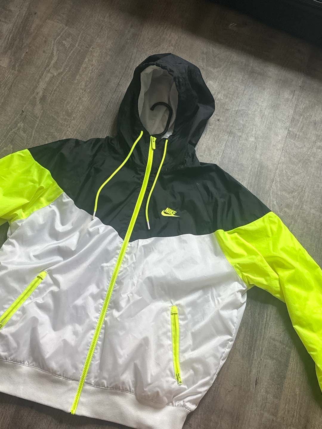 Neon/Slime Greem (Nike Windbreaker Jacket) (Size: M) - photo 2