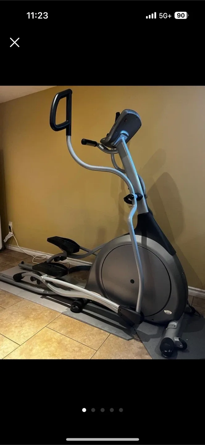 Vision Fitness X6200 Elliptical Trainer